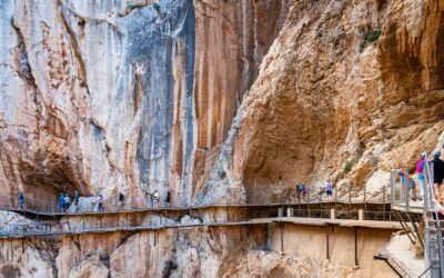 Die besten Wanderwege an der Costa del Sol: Natur und Geschichte erkunden